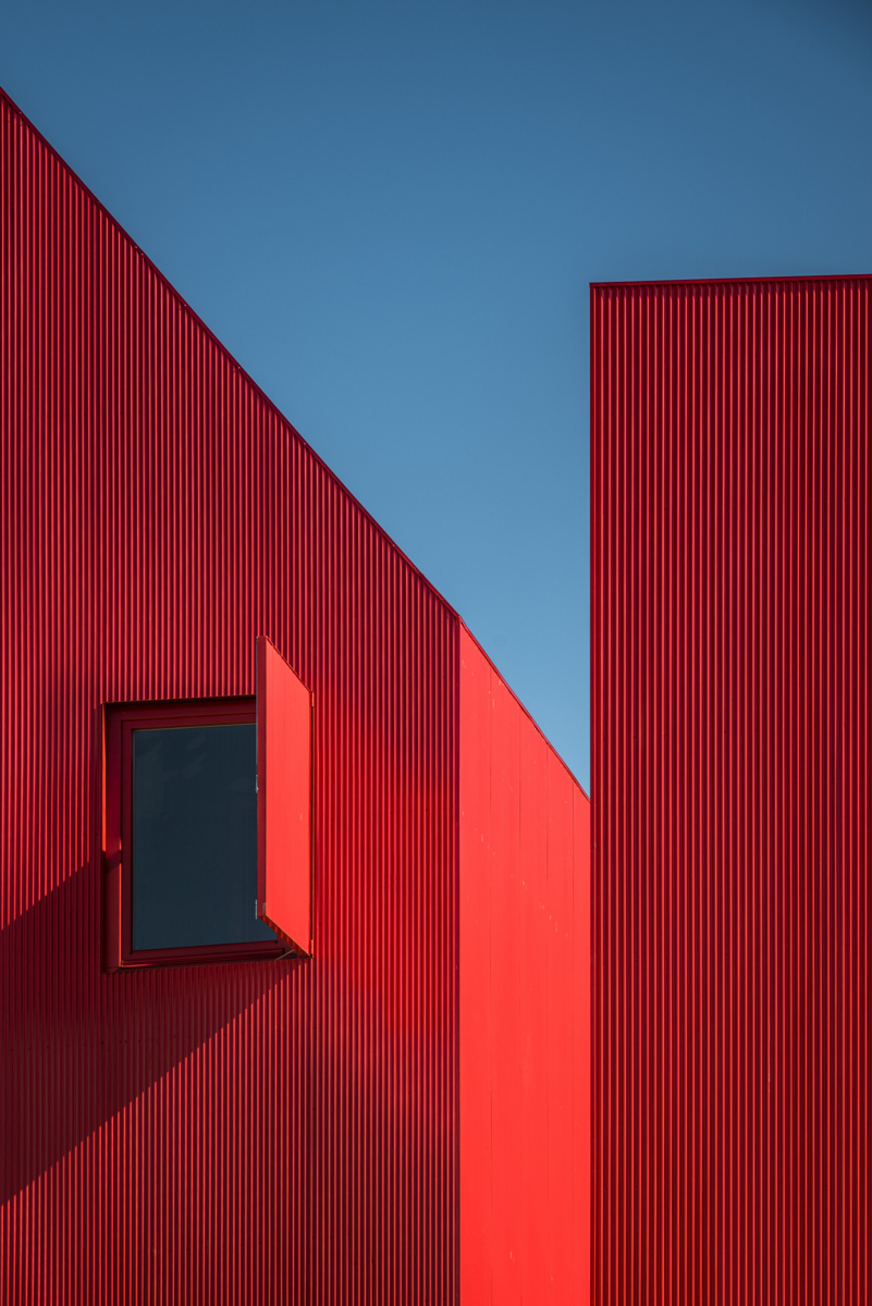red-house-5.jpg