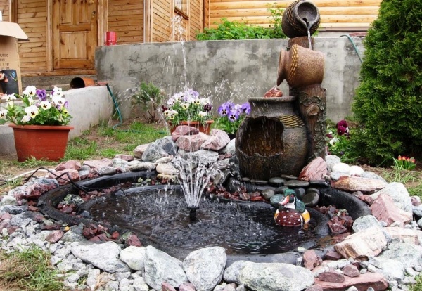Плавающий фонтан для пруда купить — плавучий садовый фонтан в СПб